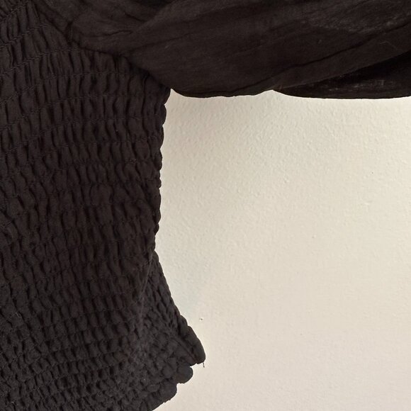 Dynamite Off-Shoulder Blouse - Picture 4 of 8